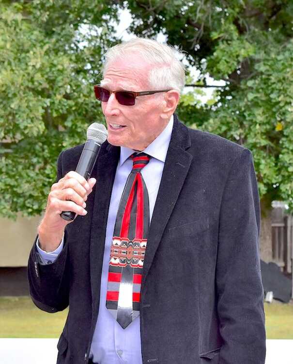 Former Gazette publisher Allen Strunk dies at 95